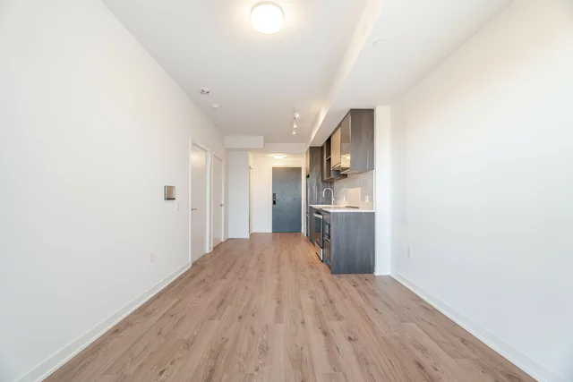 #603-395 Dundas Street West, Oakville - photo 17
