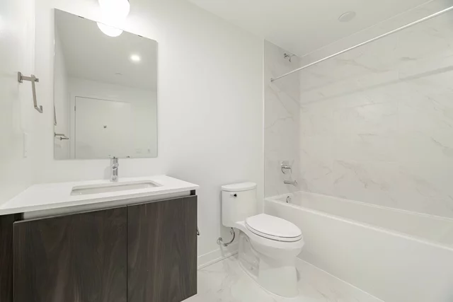 #603-395 Dundas Street West, Oakville - photo 19