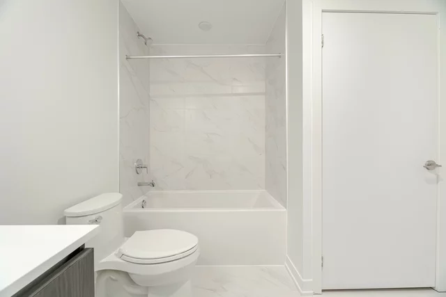#603-395 Dundas Street West, Oakville - photo 20