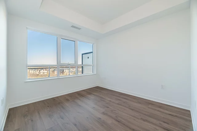 #603-395 Dundas Street West, Oakville - photo 22