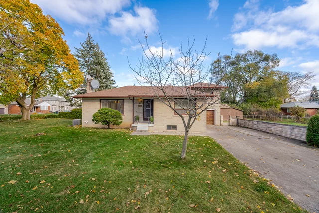 27 Alma Drive, Etobicoke - photo 10