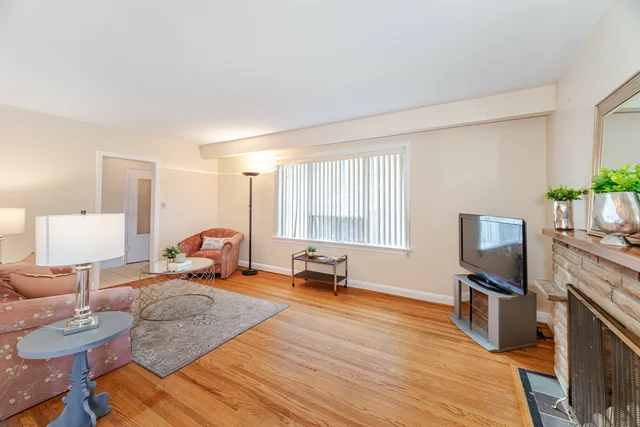 27 Alma Drive, Etobicoke - photo 19