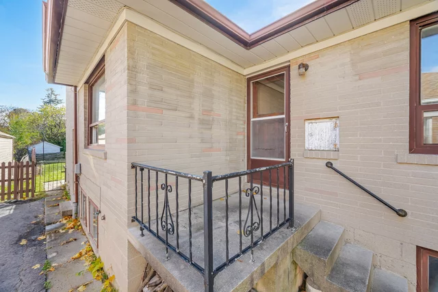 27 Alma Drive, Etobicoke - photo 51