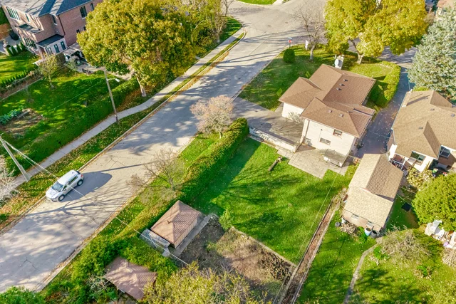 27 Alma Drive, Etobicoke - photo 63