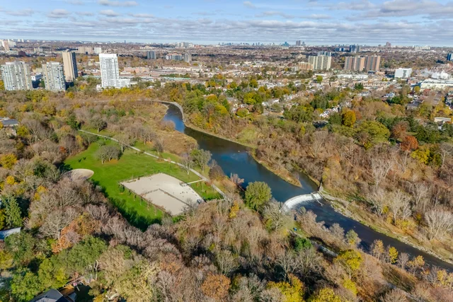 27 Alma Drive, Etobicoke - photo 69