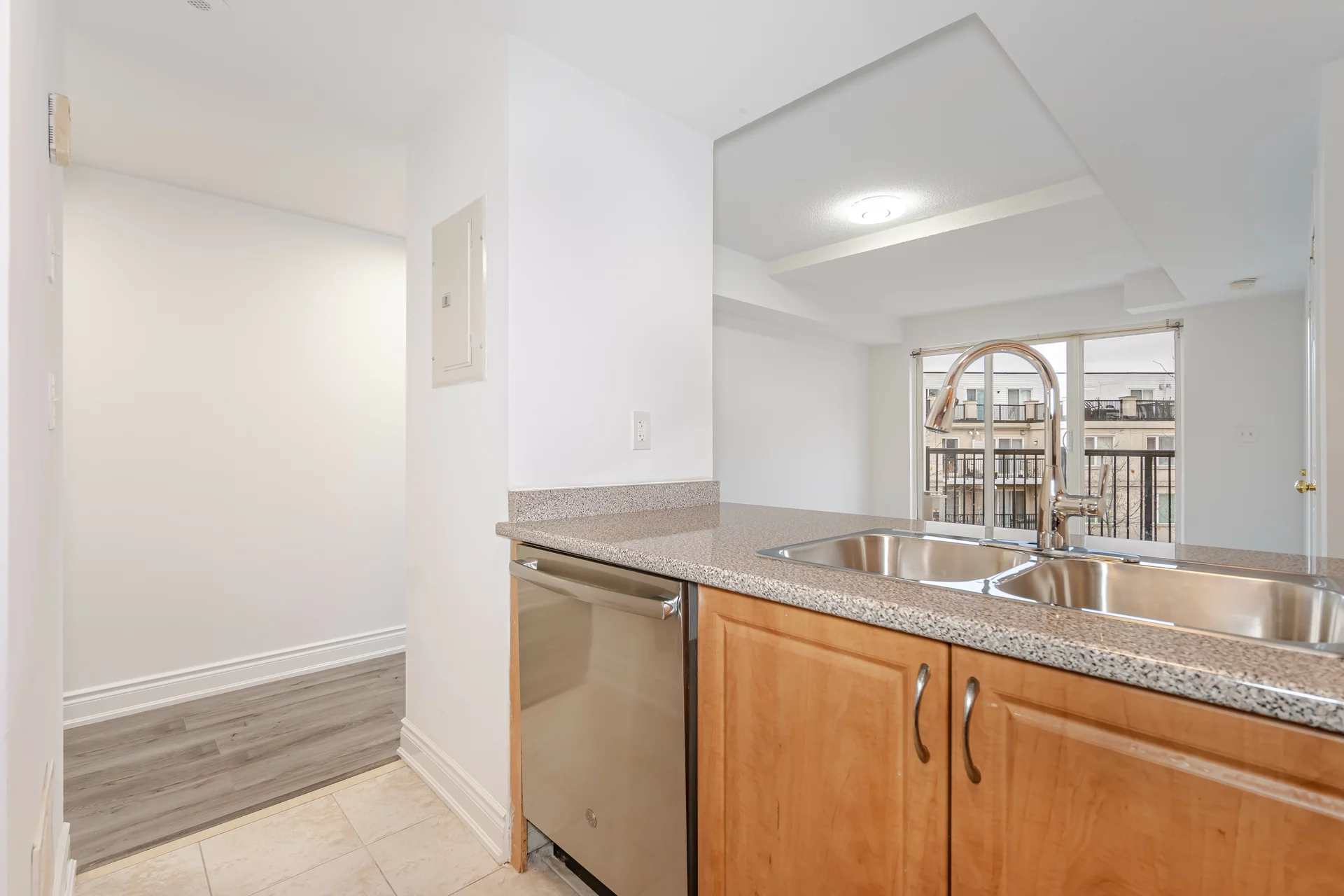 #2034-3043 Finch Avenue West, North York - photo 12