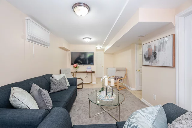 59 Decourcy-Ireland Circle, Ajax - photo 38