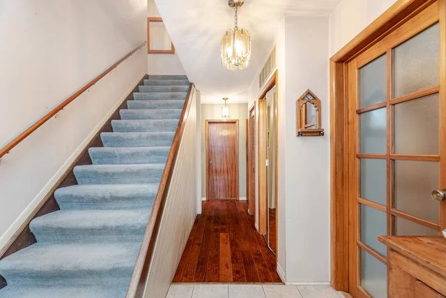 805 Ridge Road, Hamilton - photo 15