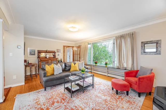805 Ridge Road, Hamilton - photo 17