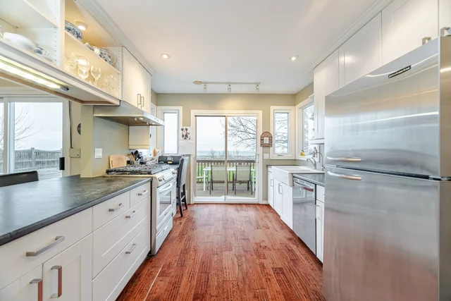 805 Ridge Road, Hamilton - photo 30