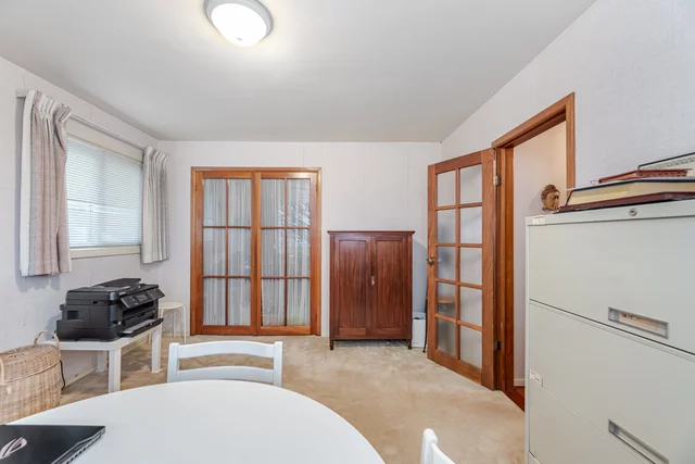 805 Ridge Road, Hamilton - photo 35