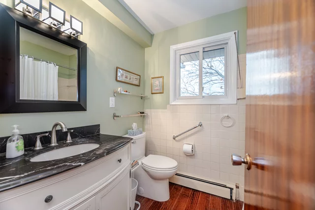805 Ridge Road, Hamilton - photo 37