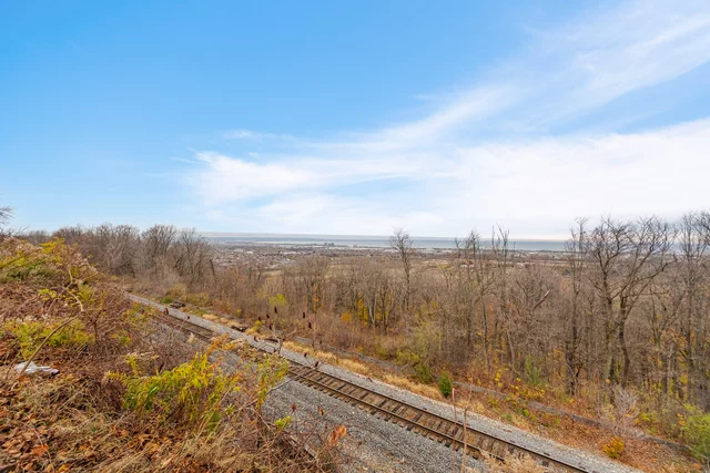 805 Ridge Road, Hamilton - photo 62