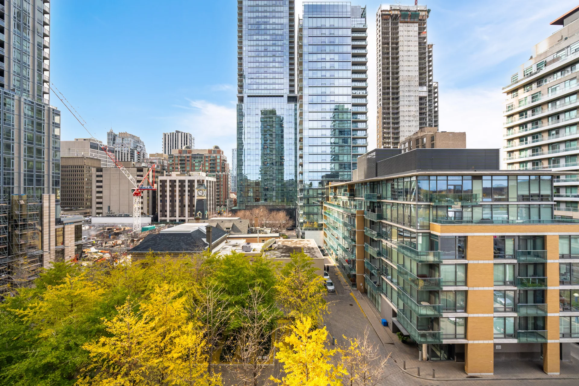 #709-18 Yorkville Avenue, Toronto - photo 32