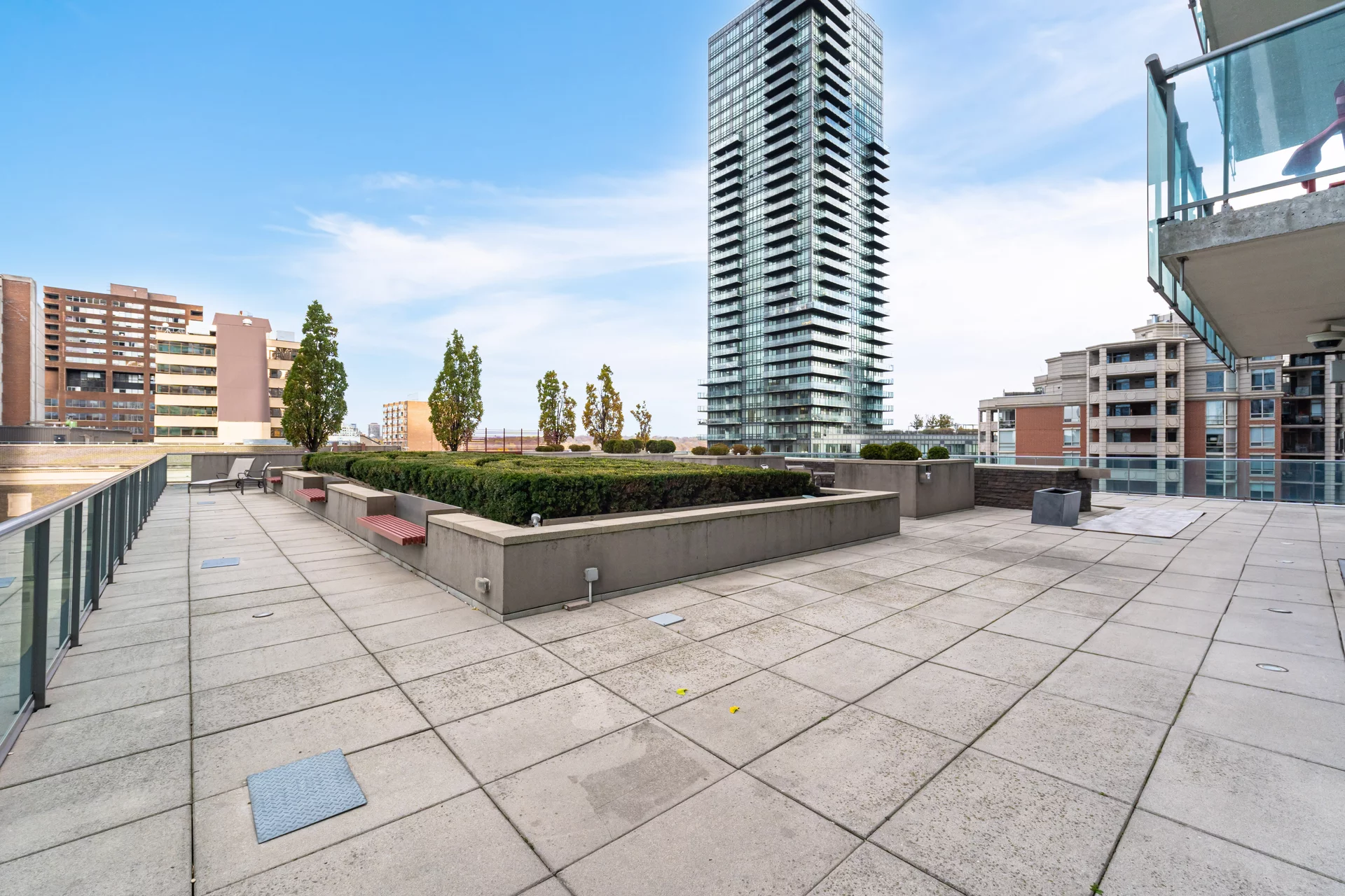 #709-18 Yorkville Avenue, Toronto - photo 33