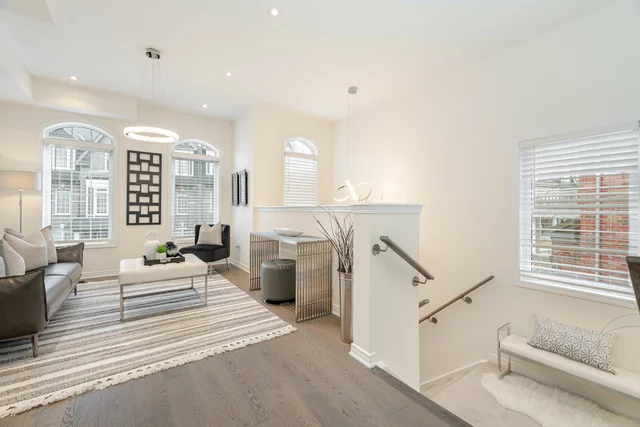21 Graywardine Lane, Ajax - photo 16