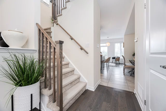 21 Graywardine Lane, Ajax - photo 34