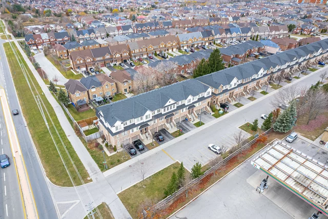 10 Oakins Lane, Ajax - photo 4