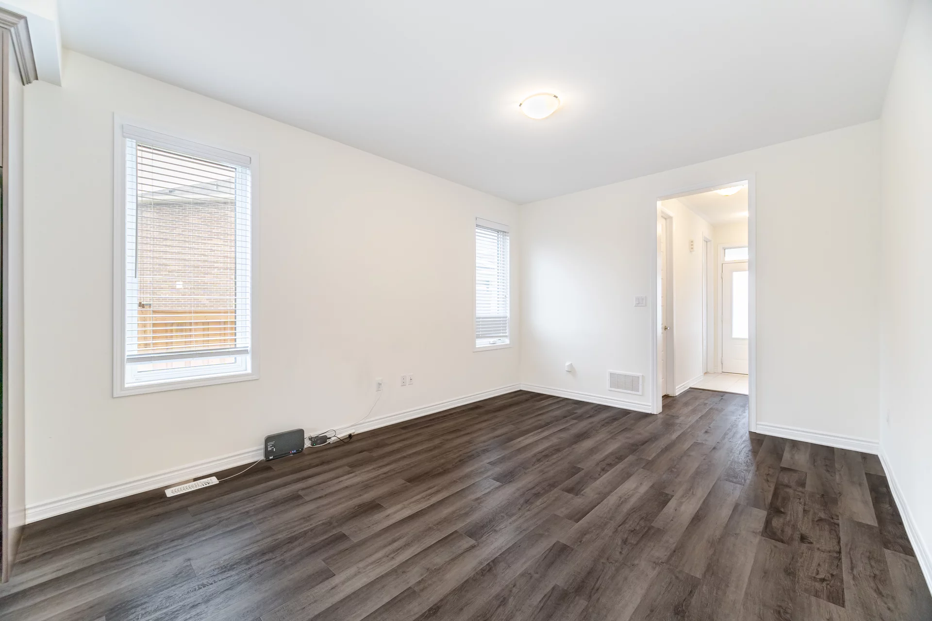 908 Sumac Crescent, Milton - photo 9