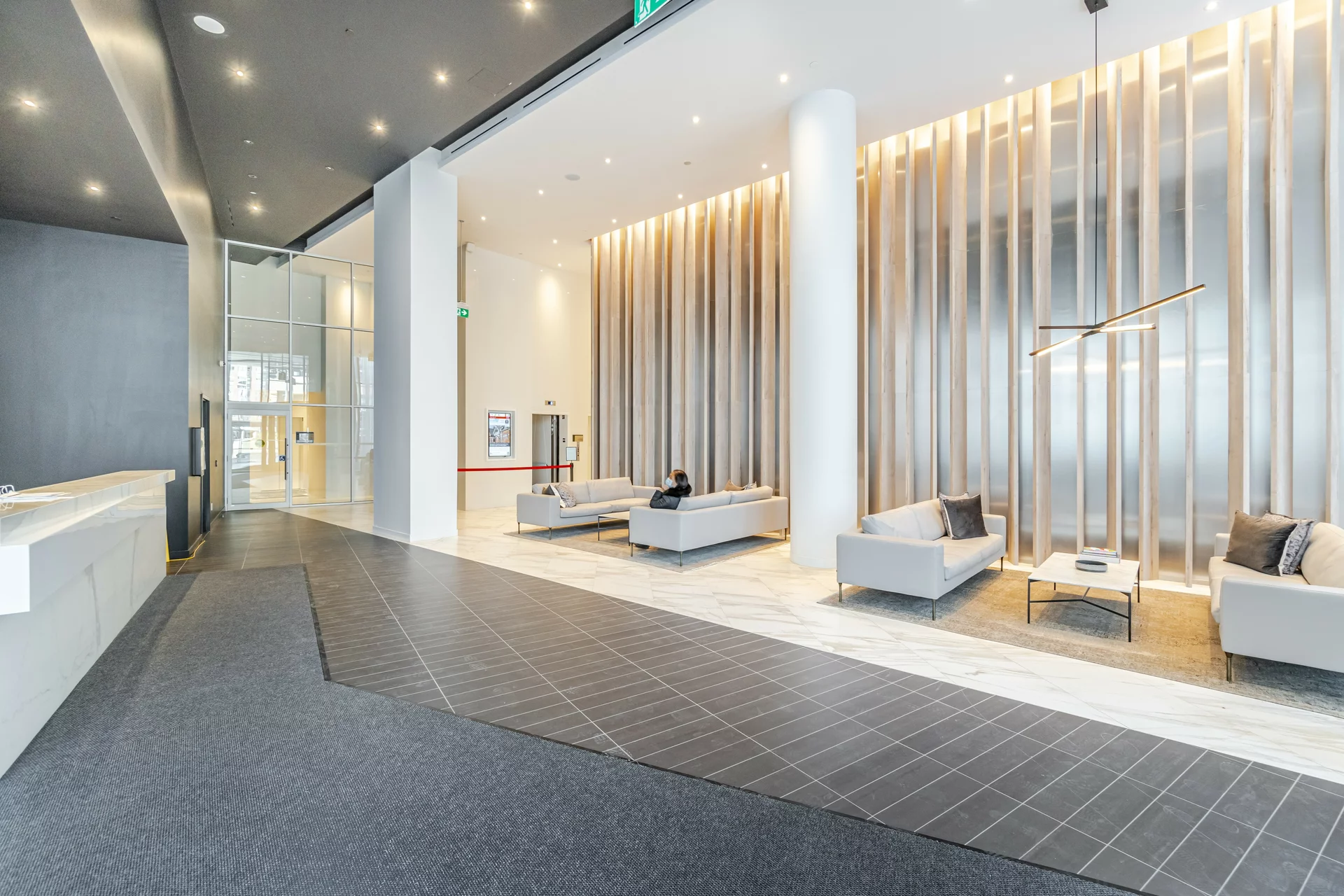 #1605-3900 Confederation Parkway, Mississauga - photo 7