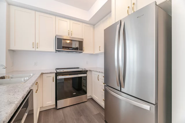 #1105-460 Dundas Street East, Waterdown - photo 11