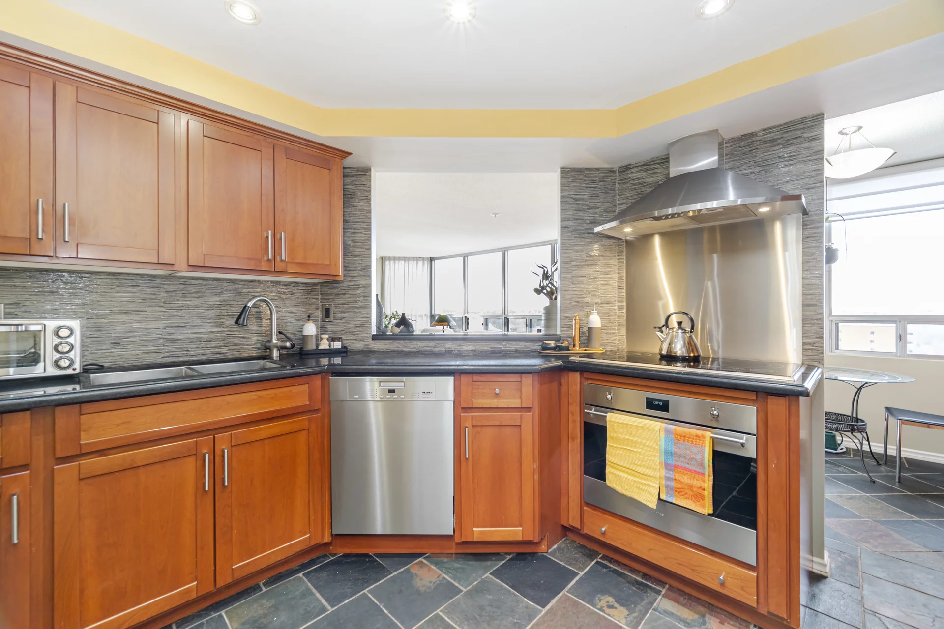 #1109-310 Mill Street South, Brampton - photo 9