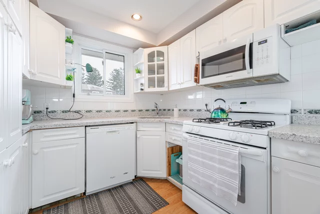 260 Kinmount Crescent, Oshawa - photo 14