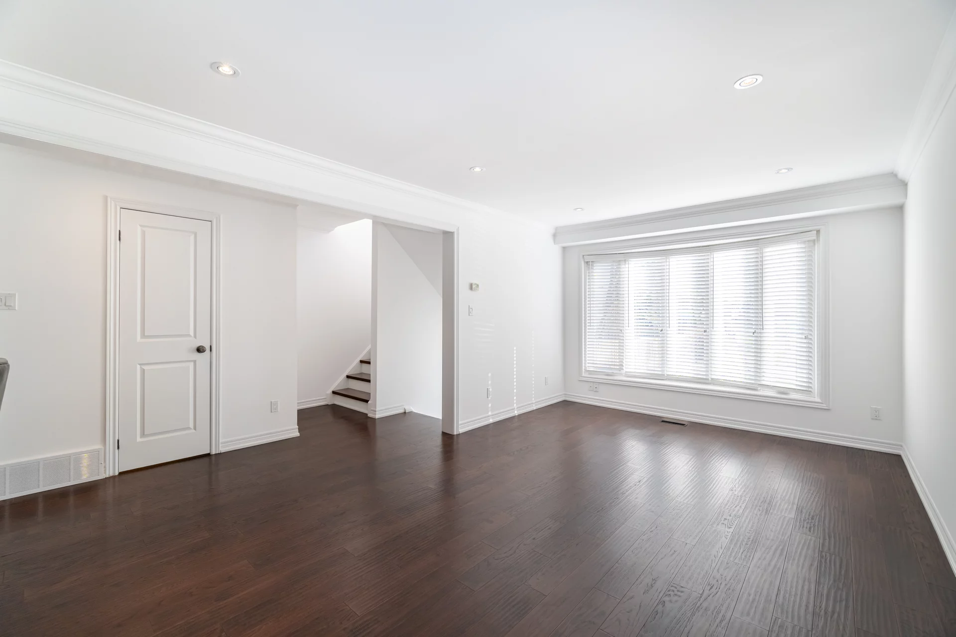 5 Merrydrew Court, Mississauga - photo 7