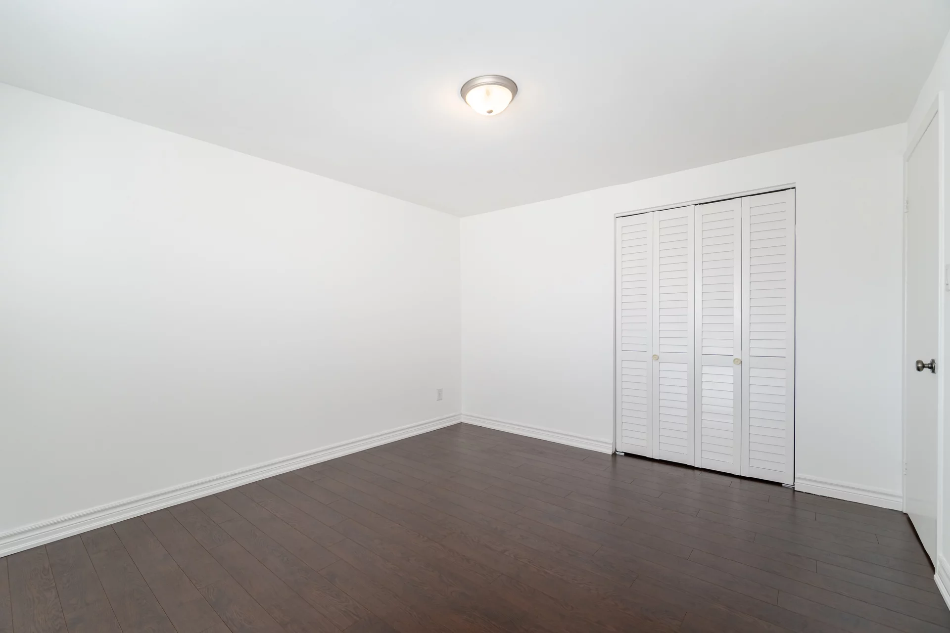 5 Merrydrew Court, Mississauga - photo 24