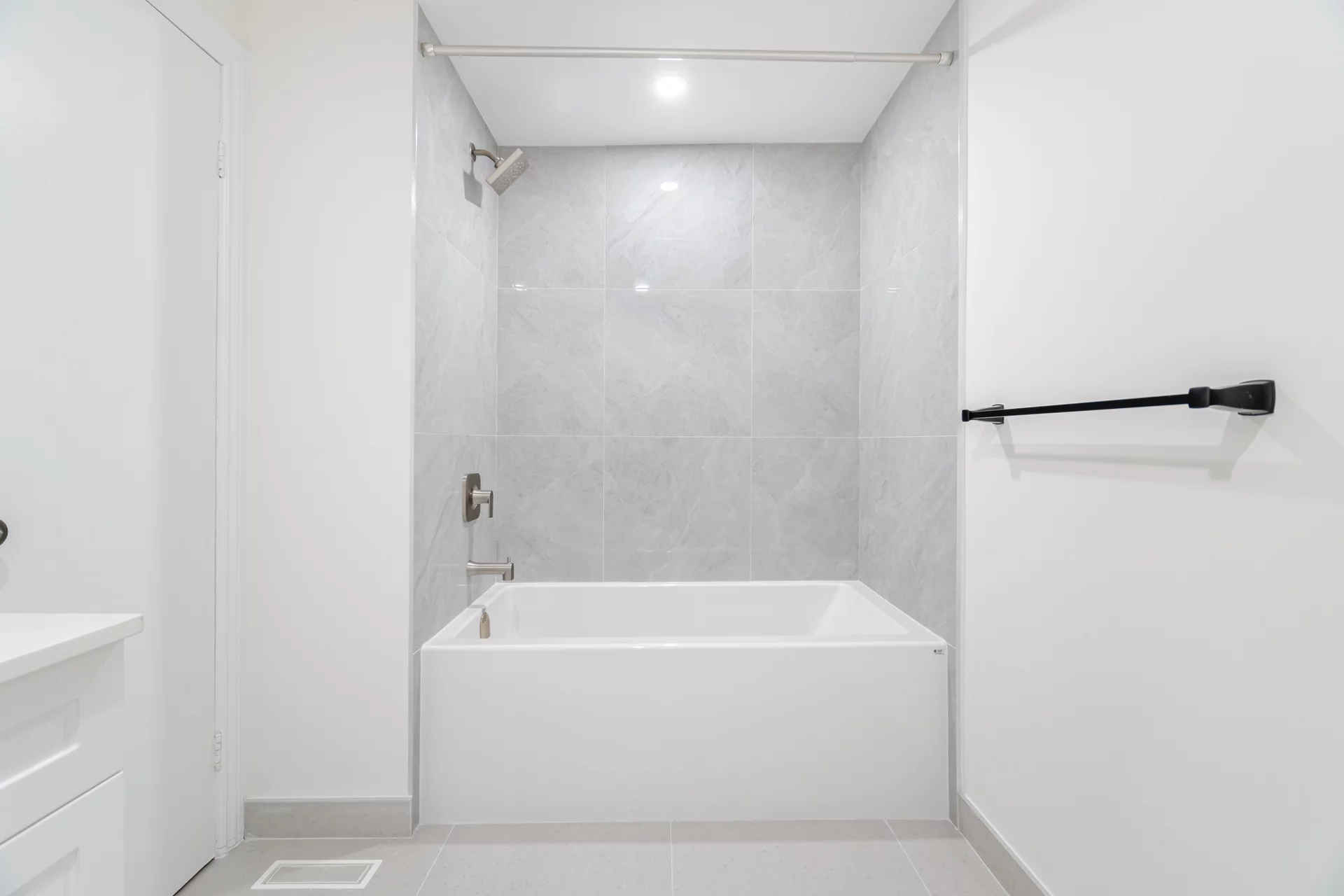 5 Merrydrew Court, Mississauga - photo 34