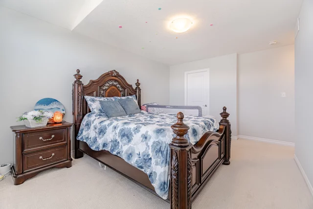 135 Hollybrook Trail, Kitchener - photo 23