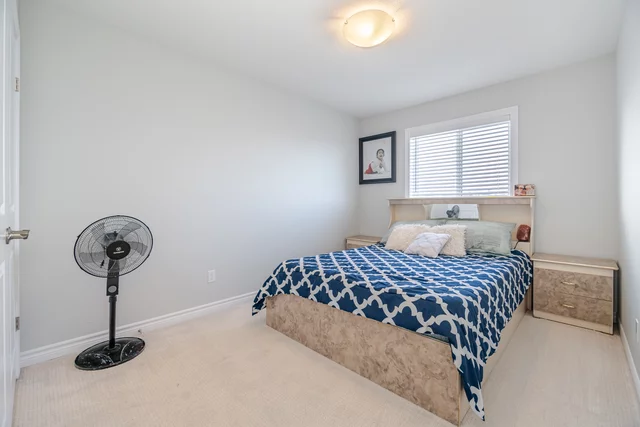 135 Hollybrook Trail, Kitchener - photo 27