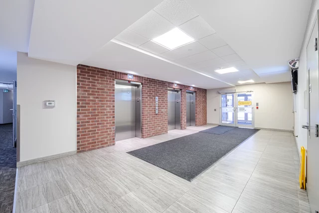 #317-39 New Delhi Drive, Markham - photo 3