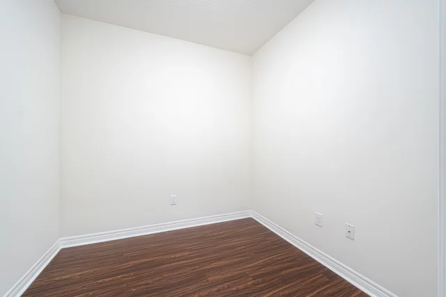 #317-39 New Delhi Drive, Markham - photo 8