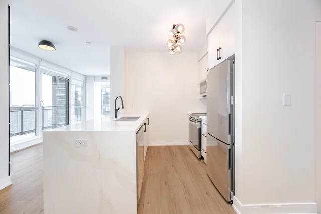 #2202-4065 Brickstone Mews, Mississauga - photo 12