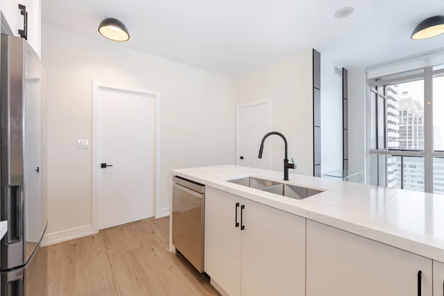 #2202-4065 Brickstone Mews, Mississauga - photo 14