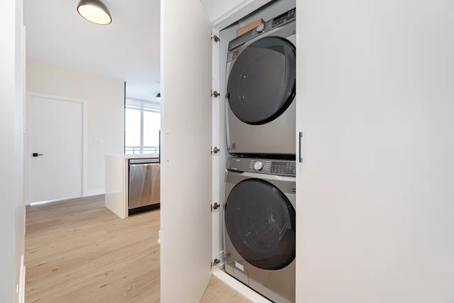 #2202-4065 Brickstone Mews, Mississauga - photo 37