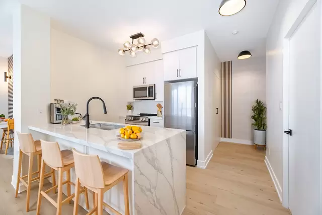 #2202-4065 Brickstone Mews, Mississauga - photo 9