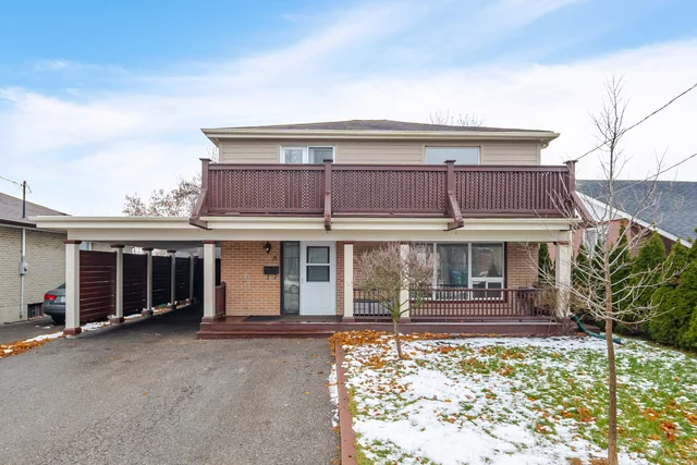 8 Garfield Crescent, Brampton - photo 1