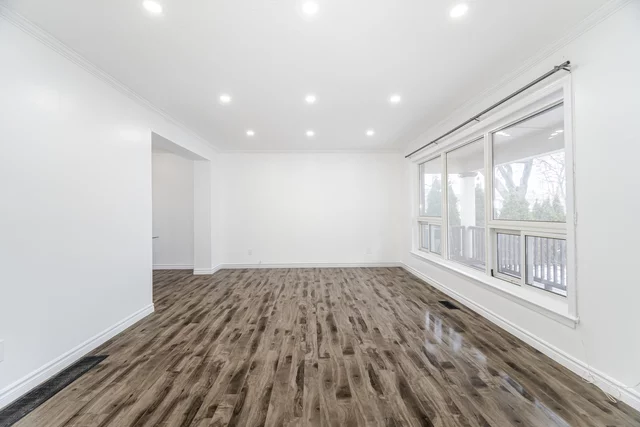 8 Garfield Crescent, Brampton - photo 7