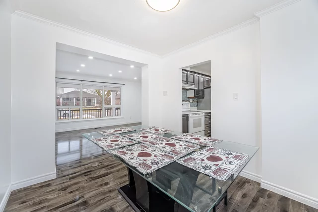 8 Garfield Crescent, Brampton - photo 10