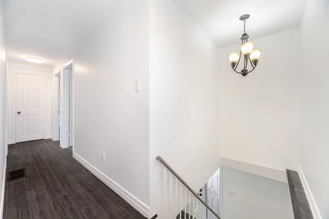 8 Garfield Crescent, Brampton - photo 17
