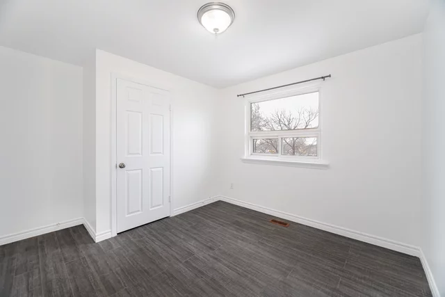 8 Garfield Crescent, Brampton - photo 26
