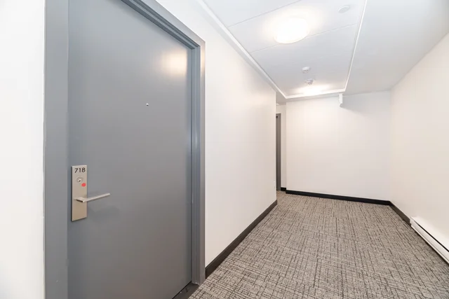 #718-86 Dundas Street East, Mississauga - photo 4