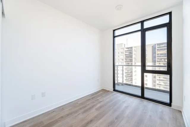 #718-86 Dundas Street East, Mississauga - photo 15