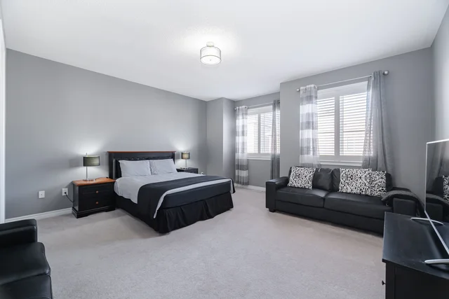 1388 Connaught Terrace, Milton - photo 31
