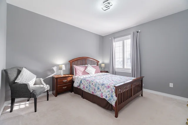 1388 Connaught Terrace, Milton - photo 38
