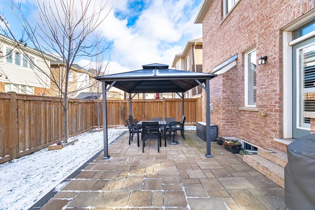 1388 Connaught Terrace, Milton - photo 52