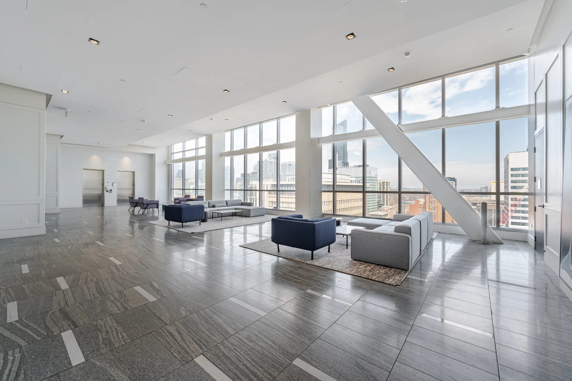 #2208-488 University Avenue, Toronto - photo 5