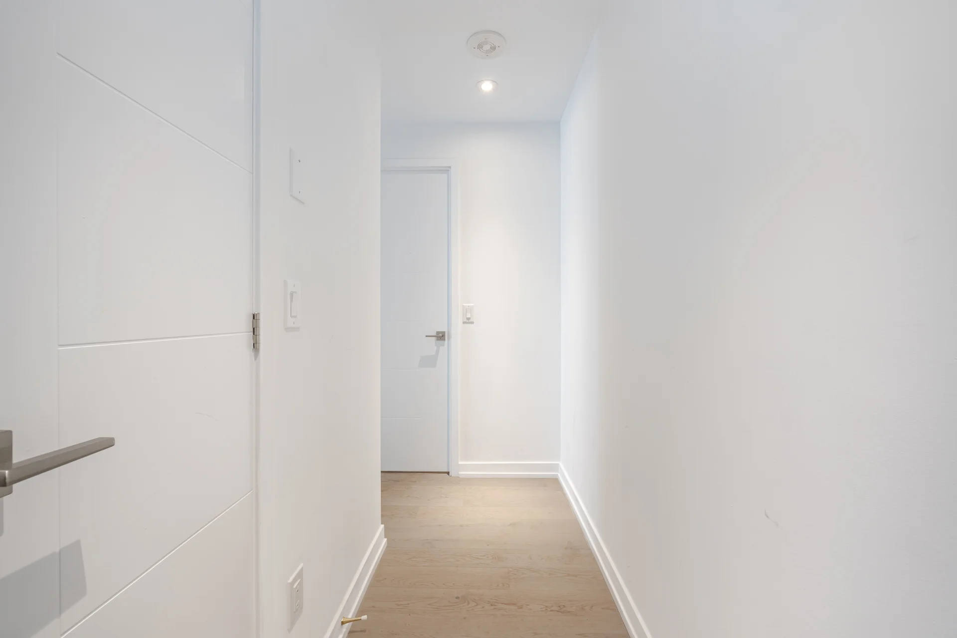 #2208-488 University Avenue, Toronto - photo 8
